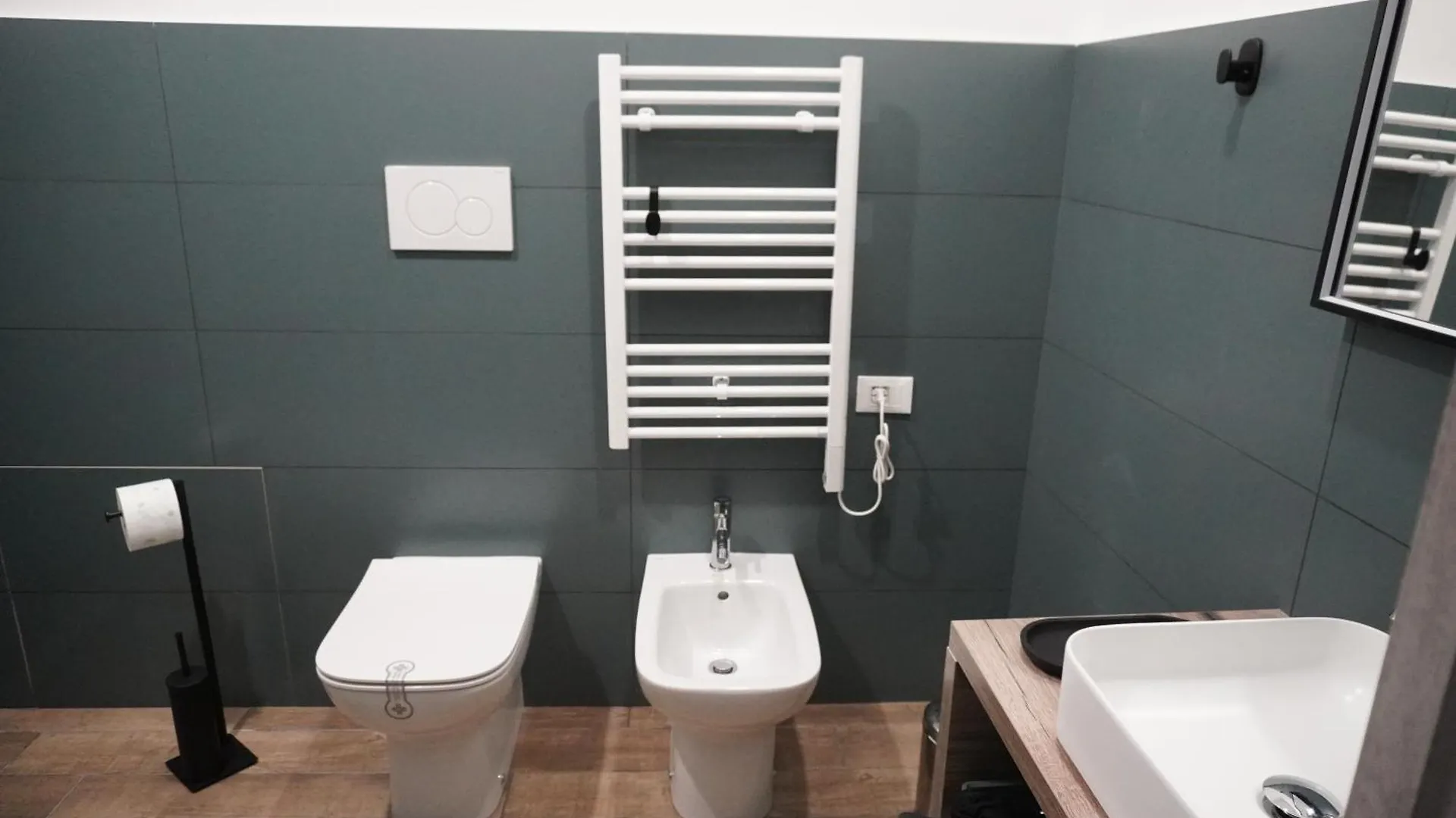 Rooms 18A Genoa Italy