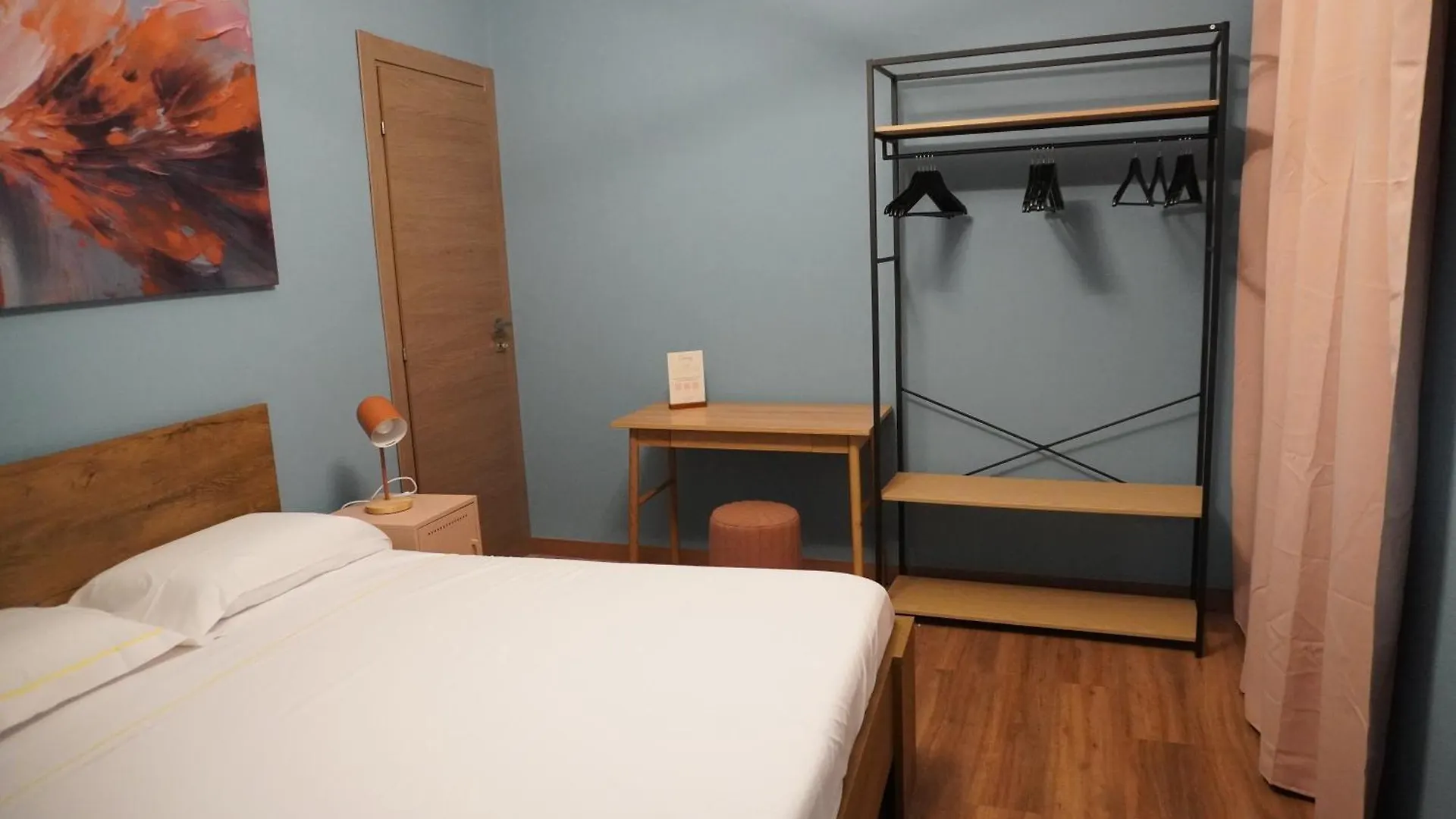 Rooms 18A Genoa