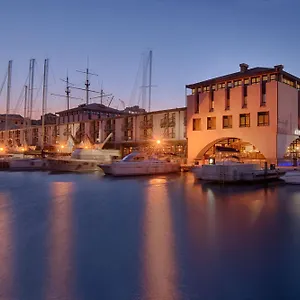 Nh Collection Marina Genua